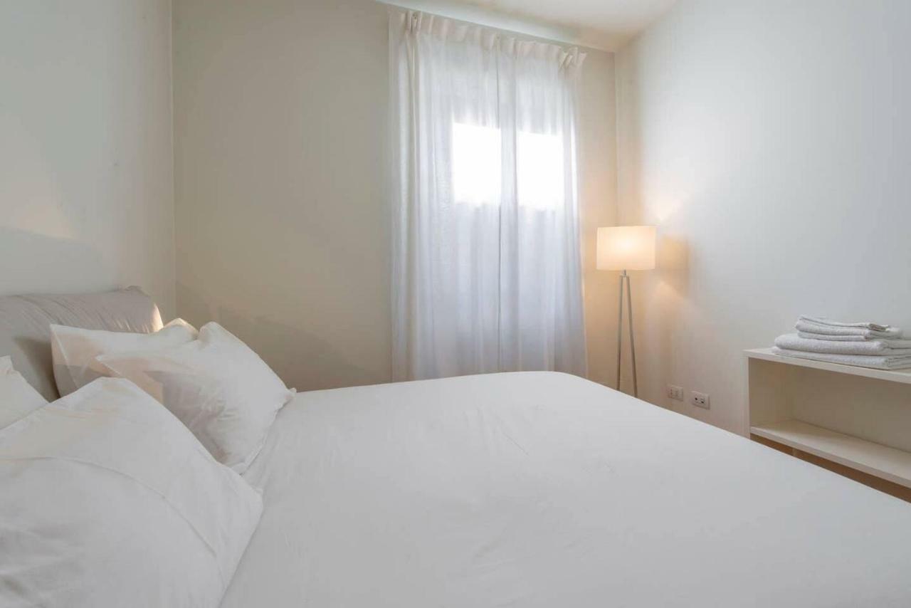 Joivy 1Br Apt In Isola With Stunning View To Bosco Verticale Mailand Exterior foto