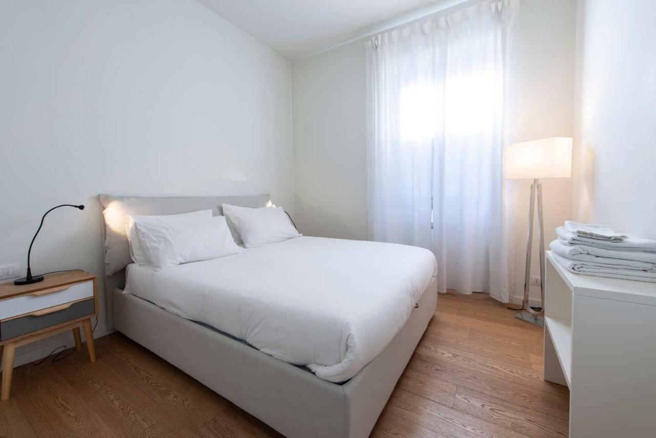 Joivy 1Br Apt In Isola With Stunning View To Bosco Verticale Mailand Exterior foto